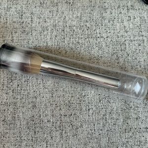 IT Cosmetics CC + Double Airbrush Ball Powder Brush